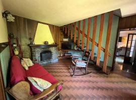 Casa con giardino e vista sulle montagne, Hotel in Cutigliano