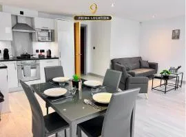 Modern 2-Bed Apartment in York City Centre - Walk to Christmas Market and Top Attractions