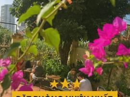 Kim's Homestay & Villa, hotel v destinaci Ha Long