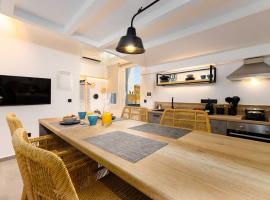 LOFTS the summer village apartments, hotell i Mármara