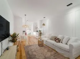 Ajuda Cozy Retreat with Patio