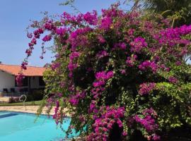 Casa de Praia - Ilha da Crôa - Barra de Sto Antônio，位于拉巴拉德纳圣安东尼奥的酒店