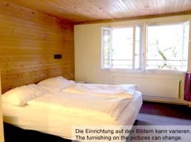 Charmantes Zimmer 22 im Klösterli, hotel in Malters