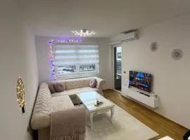 EM Modern Stay Sarajevo Bulevar ParkingGarage