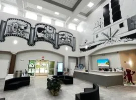 Disney 1st Floorepicshuttle