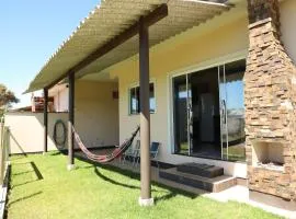 Casa com ar condicionado a 350 mt da Praia da Vila, Imbituba internacional ar cond