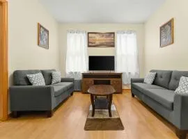 Immaculate furnished 1-Bedroom Apartment