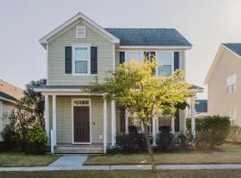 Lowcountry Lodge! In the heart of historic Old Town Bluffton SC