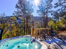 Mountain Top Cabin with a View - Bear Cabin, hotel a Ruidoso