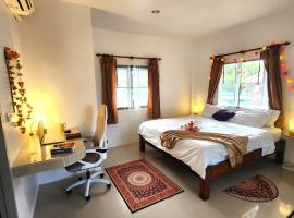 Central Essence-200m beachKoh Phangan west coast