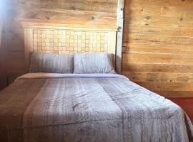 La cabaña, hotel in Tlazala de Fabela