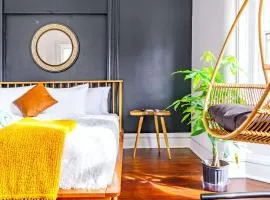 Jungle Thyme by Jungle House Downtown Chillicothe Private Parking Walk to Historic District