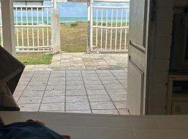 Casa beira mar Itamaracá, hotel em Itamaracá