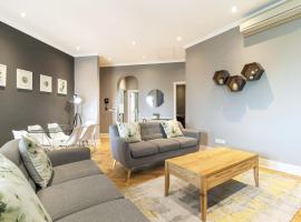 Central Green Point Apartment