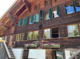 Alpen Charme - Chalet d'Hôtes et SPA, Hotel in Gsteig