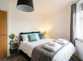 Spacious 3BR Home Retreat in Halifax Countryside