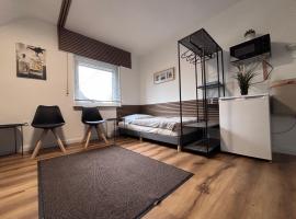 Living57, hotel em Netphen