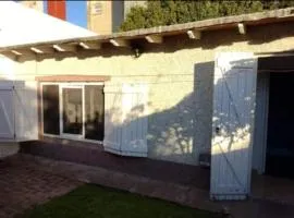 Miramar a 3 cuadras del mar y a 3 cuadras de la peatonal