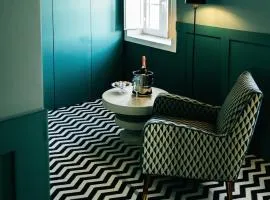 &Tales Hotel - Óbidos