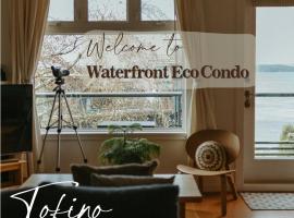 Tofino Eco Waterfront Condo, hotel v destinaci Tofino