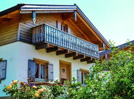 Ferienhaus im Landhausstil im Vital Camp Bayerbach, hotel a Bayerbach