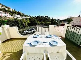 CASA MIMOSA. Escapada ideal en Roses: casa espaciosa, jardín privado y terrazas al sol. - ES-258-170