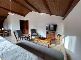 Charmant Appartement 3 Pièces, 4 Couchages à La Salle-les-Alpes - FR-1-330F-249, Hotel in La Salle Les Alpes