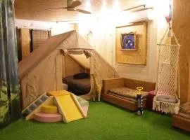 HB01 テントと芝生が広がるお部屋 小田原港3分 8名可 箱根板橋駅徒歩8分 早川駅徒歩7分 Tent and lawn room Odawara Port 3 minutes 8 people Hakone Itabashi Station 8 minutes on foot Hayakawa Station 7 minutes on foot