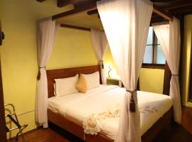 The Lang Hoose, hotel in George Town