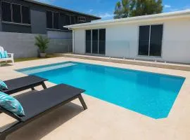 Beachfront Pet-Friendly Home with Private Pool Townsville