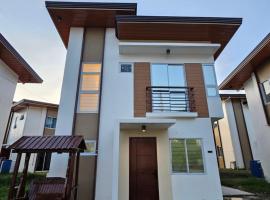 Casa Casiana by Commodo Property Rental, hotel sa Biking