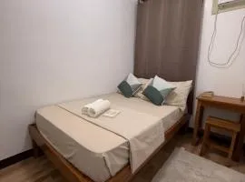 Isla Pahulay Apartments