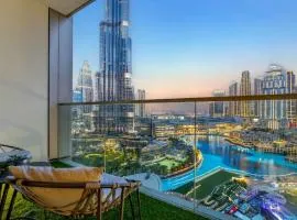2BHK Fountain Show & Burj Khalifa View 1 Min to Dubai Mall