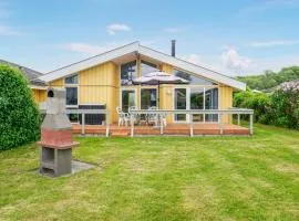 Amazing Home In Rechlin With Sauna