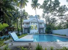 Nature's Inn Luxury Villa Morjim Goa, 4bhk and Sparkling Pool