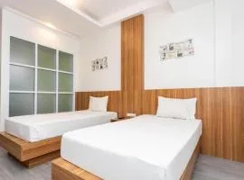 โรงแรมบ้านสวนรีสอร์ท ชลบุรี