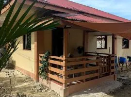 Yellow House Port Barton