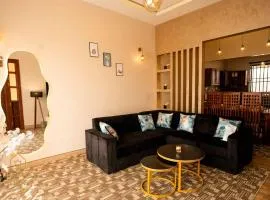 The Luxe Homes 3BR Luxury Stay