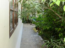 Mbirimbi Airport Malazi, hotel u gradu Zanzibar