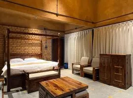 Tamarind Tree Retreat