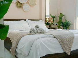 Luxury 2BHK Skyline View Financial District, Hotel in Gundipet