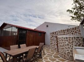 Alexander's Heavenly Home, Hotel in Agios Vlasios