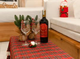 HOMESTAY OLD QUARTER Ha Noi - MAISON 105 MA MAY, hotel in Hanoi