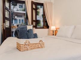HOMESTAY OLD QUARTER Ha Noi - MAISON 105 MA MAY, hotel i Hanoi