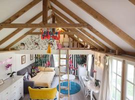 Tiny House in Wonderland, rumah kecil di Henfield