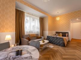Resort Červený dvůr - apartmány a privátní wellness, hotel in Rapotín
