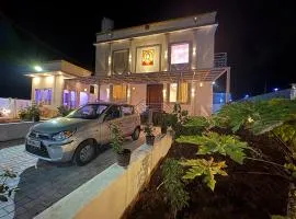 Yelagiris Honey Stay