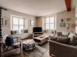 Gable End, Luxury Apartment, Central Ambleside