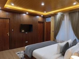 The Jungle View From Balcony, hotel i Kasauli