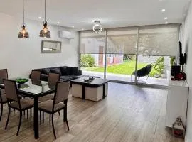 PH tipo casa, con parque y pileta, en La Plata , barrio norte